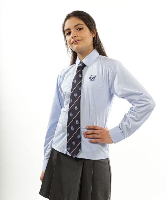 bordados para uniformes escolares